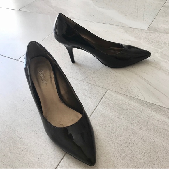 Dark Brown Patent Leather Pointed Heels - Picture 4 of 4